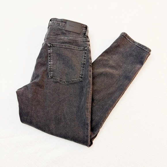 Everlane The Curvy Cheeky Jeans Dk Grey Black Denim Jeans Size 30 - Picture 8 of 8